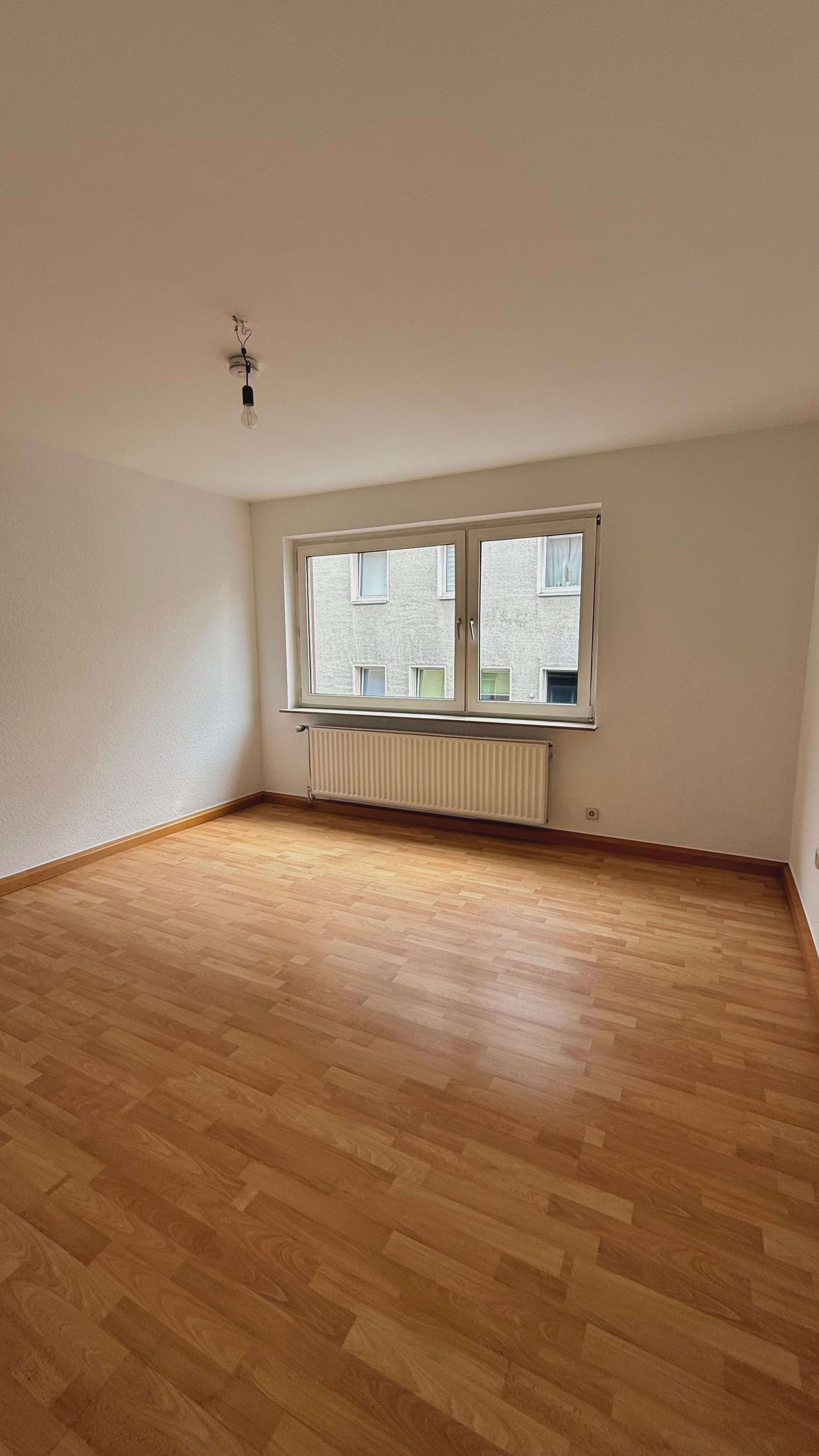 Thumbnail-Wohnung zum Mieten in Wuppertal 516,75 € 65 m²