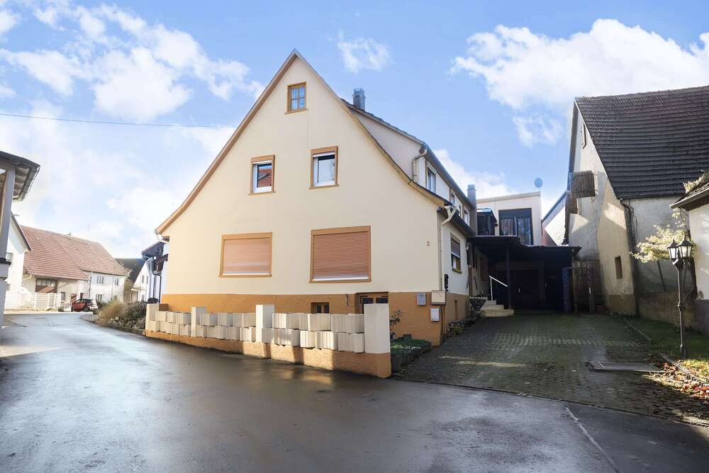 Thumbnail-Haus zum Kaufen in Hermaringen 349.000,00 € 218 m²
