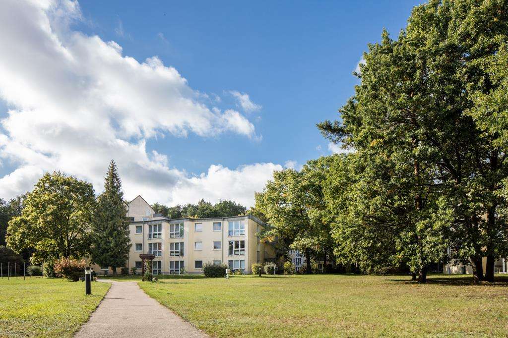 Thumbnail-Wohnung zum Mieten in Brandenburg an der Havel 287,01 € 41.96 m²