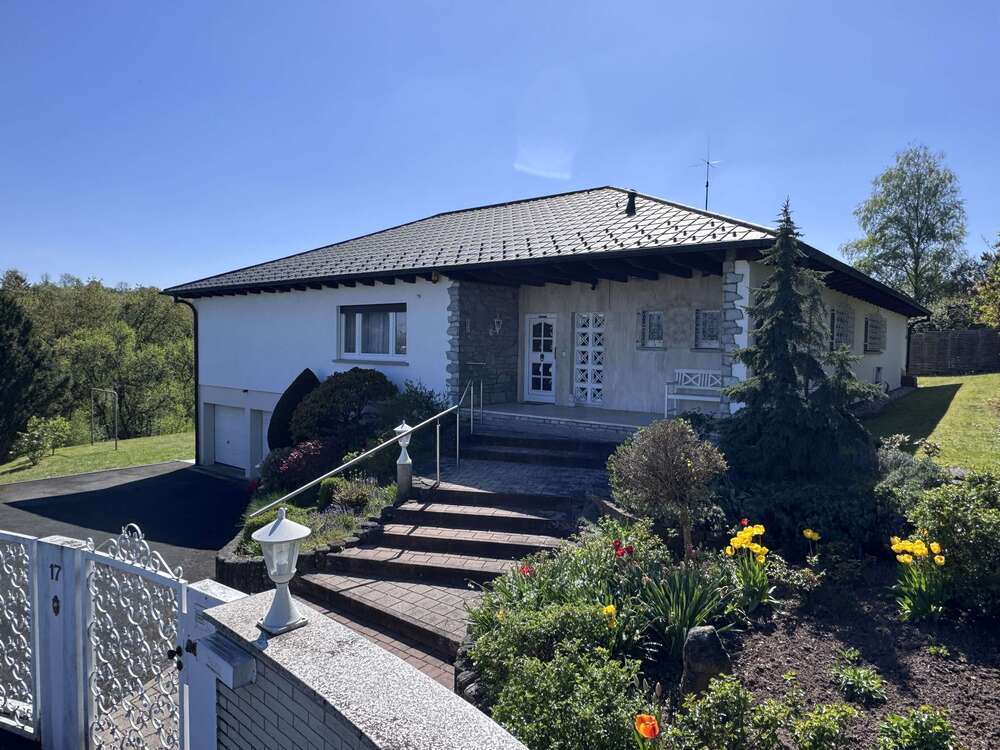 Thumbnail-Haus zum Kaufen in Braunfels 842.000,00 € 280 m²