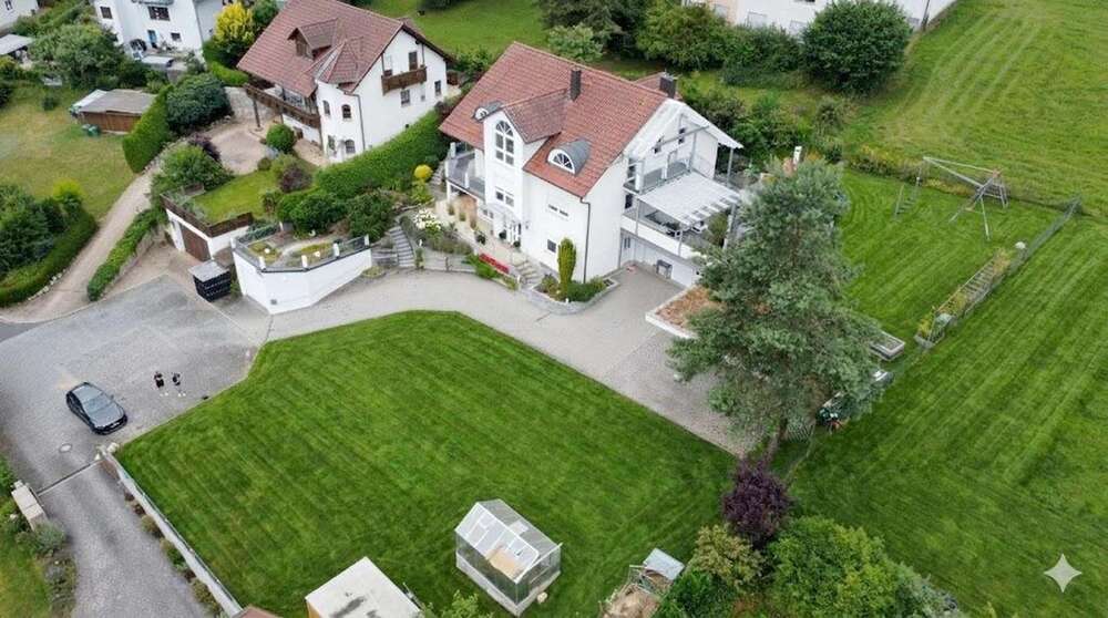 Thumbnail-Wohnung zum Mieten in Amberg 1.850,00 € 205 m²