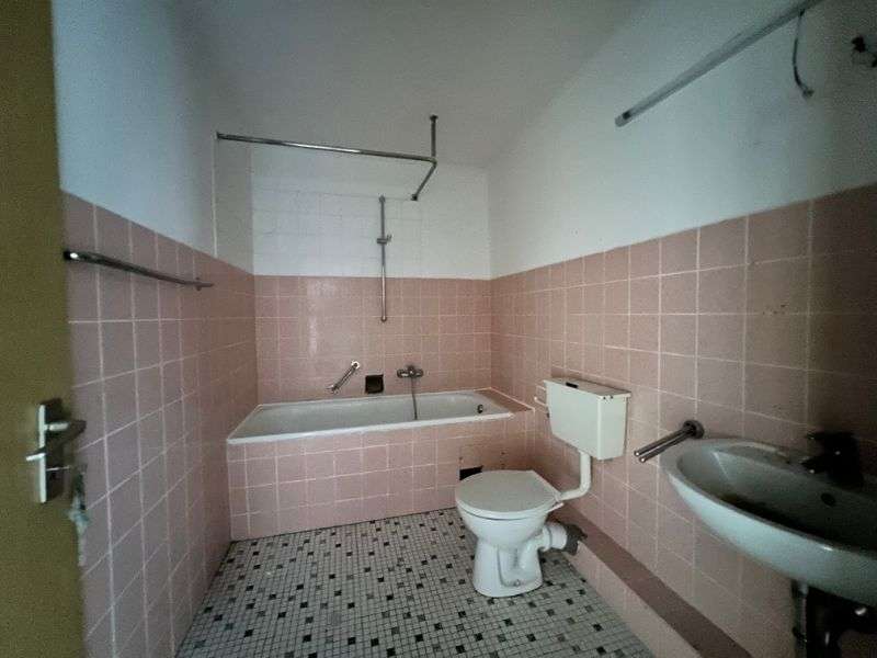 Thumbnail-Wohnung zum Mieten in Celle 590,00 € 97 m²