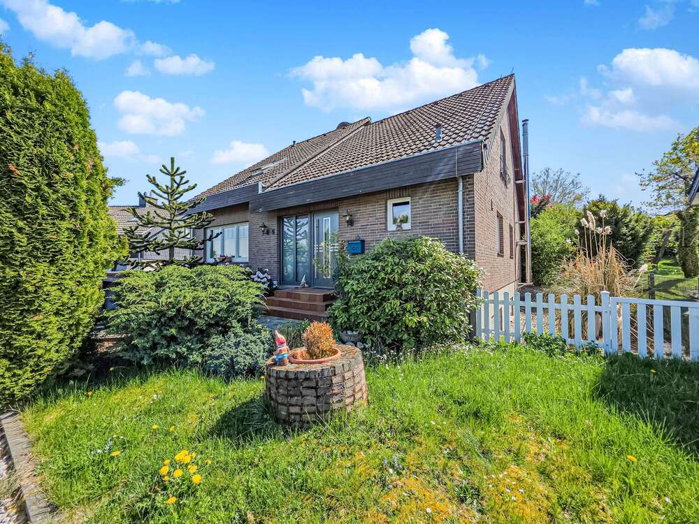 Thumbnail-Haus zum Kaufen in Neu-Anspach 530.000,00 € 177 m²