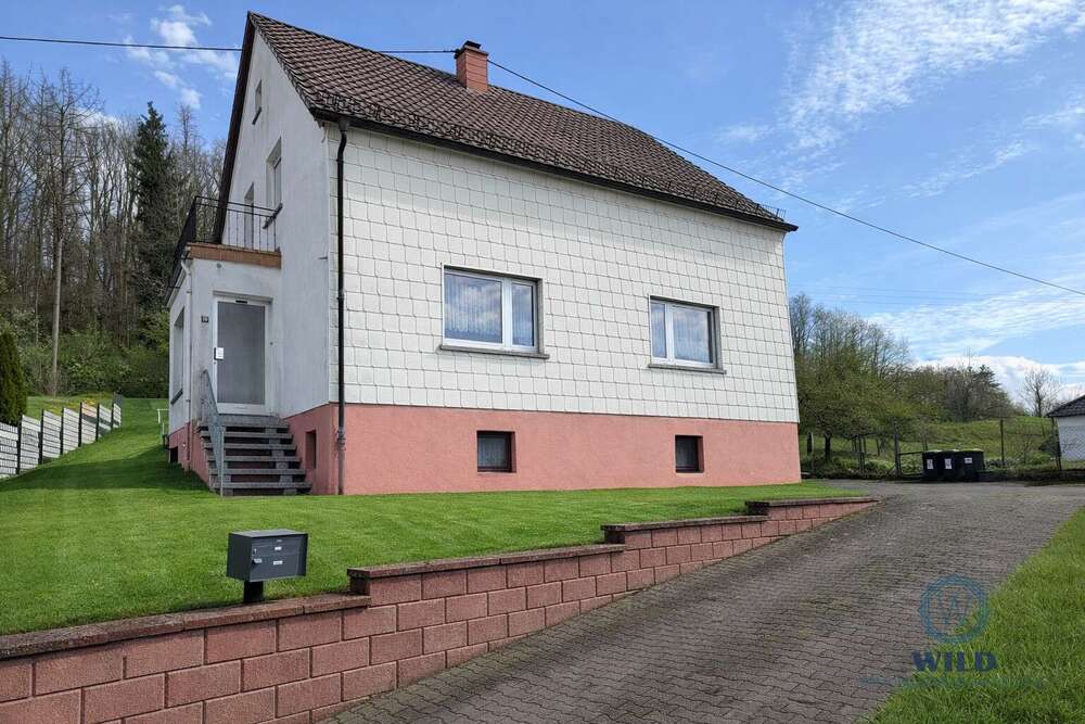 Thumbnail-Haus zum Kaufen in Nohfelden Sötern 180.000,00 € 145 m²