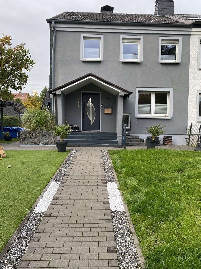 Thumbnail-Haus zum Kaufen in Hagen 445.000,00 € 180 m²