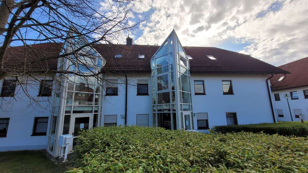 Thumbnail-Wohnung zum Mieten in Seifersdorf 425,00 € 44.46 m²