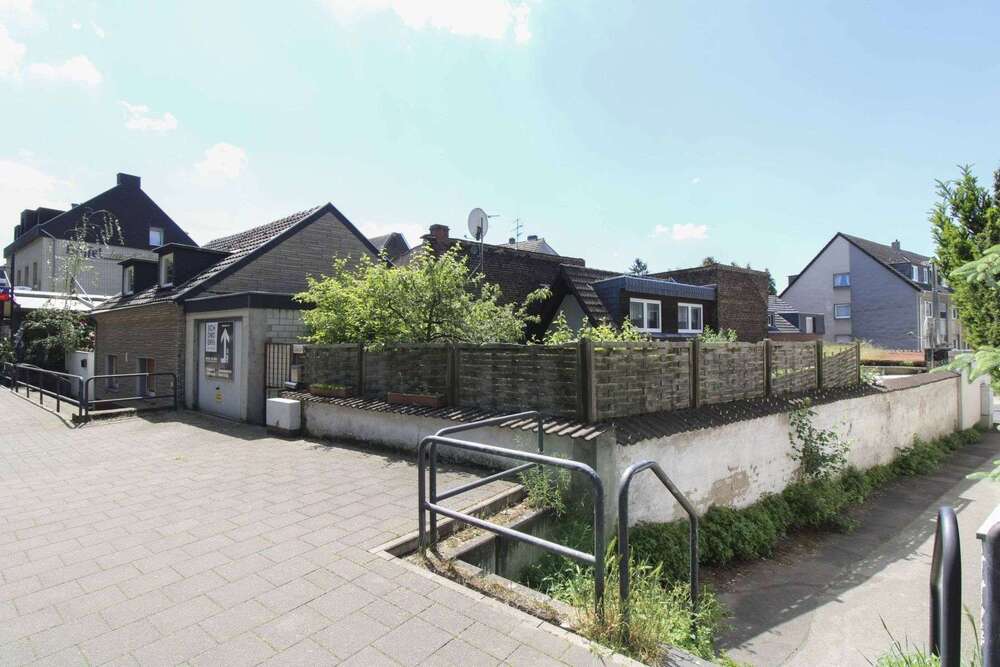 Thumbnail-Haus zum Kaufen in Köln 280.000,00 € 80.1 m²