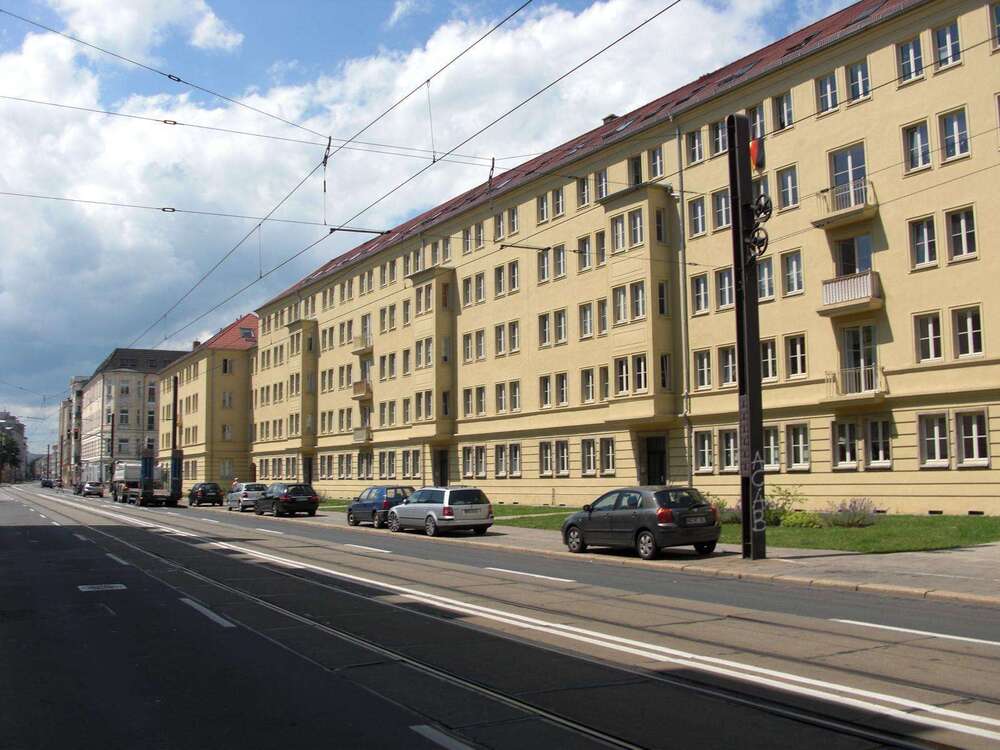 Thumbnail-Wohnung zum Kaufen in Magdeburg 92.000,00 € 48.65 m²