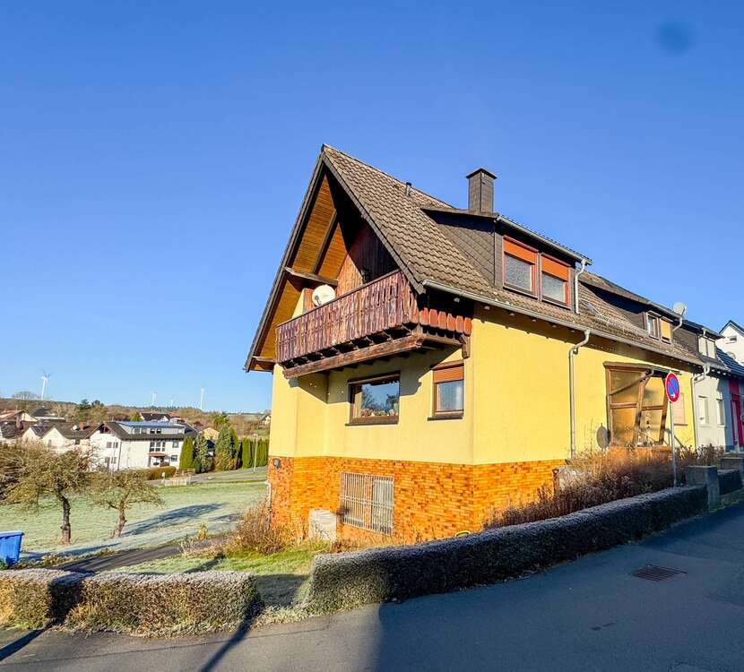 Thumbnail-Haus zum Kaufen in Buchen-Hainstadt 273.000,00 € 135 m²