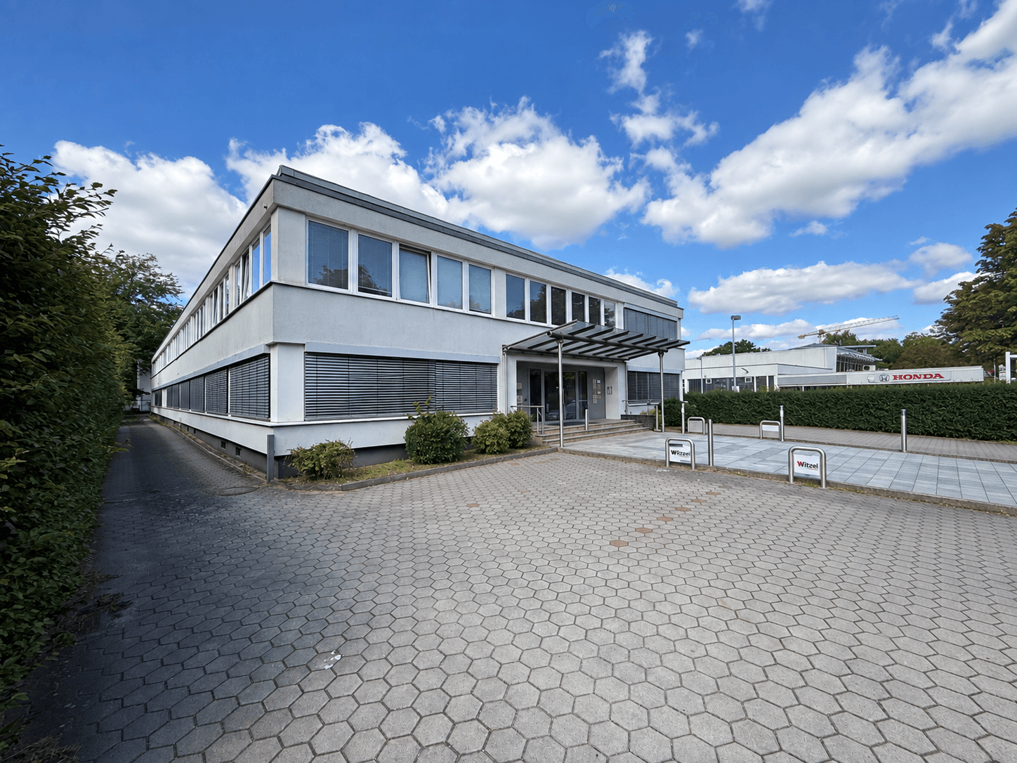 Thumbnail-Büro in Hamburg 430,00 € 32.5 m²