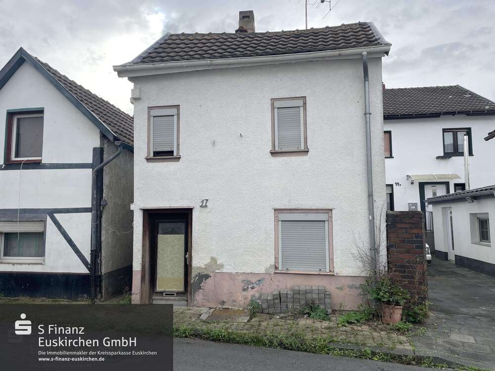 Thumbnail-Haus zum Kaufen in Euskirchen 10.000,00 € 1 m²