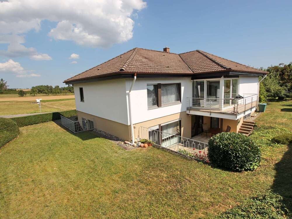 Thumbnail-Haus zum Kaufen in Nagold 499.000,00 € 196 m²
