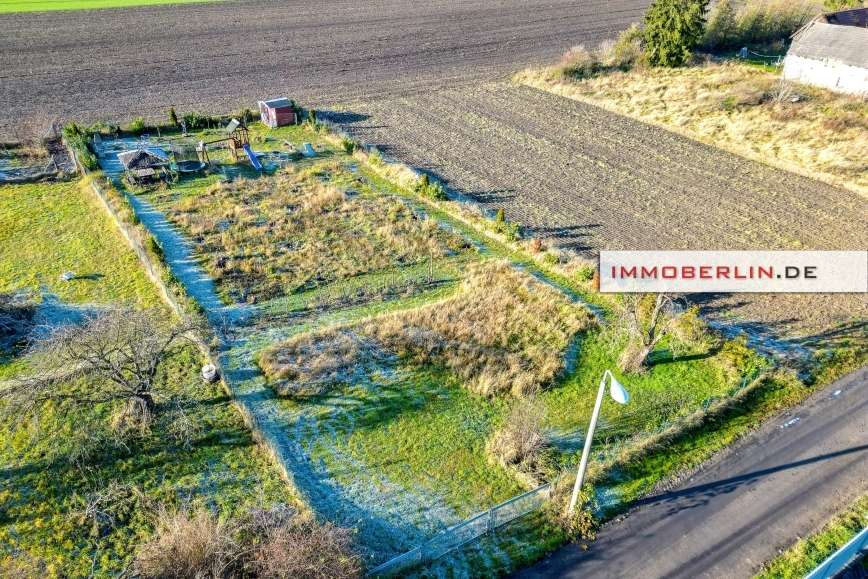 Thumbnail-Grundstück zu verkaufen in Kremmen 160.000,00 € 996 m²