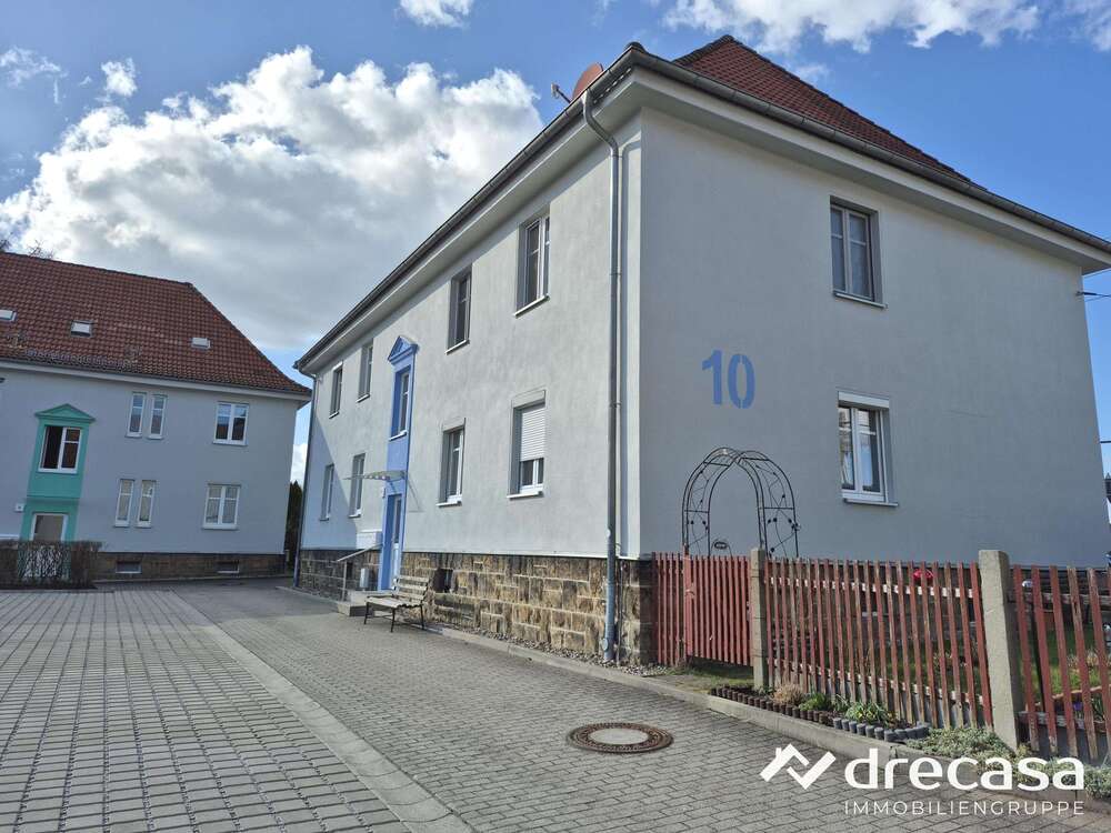 Thumbnail-Wohnung zum Mieten in Arnsdorf 551,21 € 67 m²