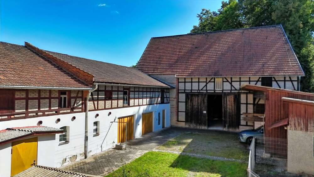 Thumbnail-Haus zum Kaufen in Saalfeld 198.500,00 € 245 m²