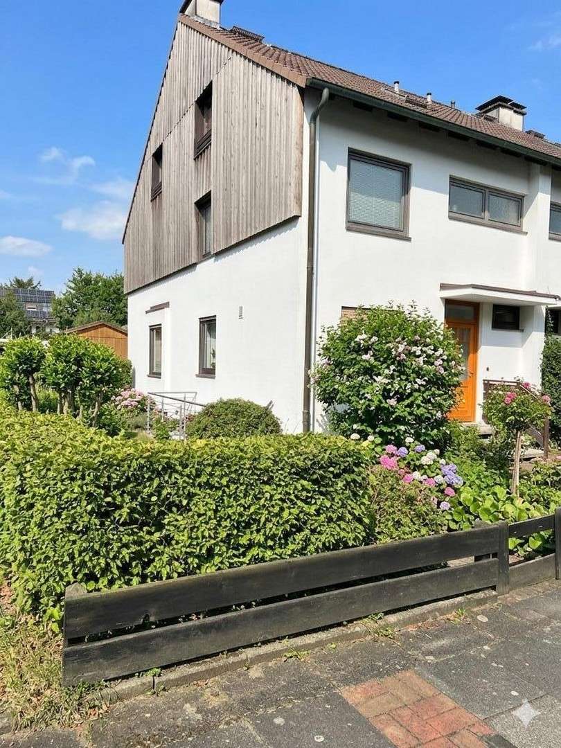 Thumbnail-Haus zum Kaufen in Hamburg 629.000,00 € 156 m²
