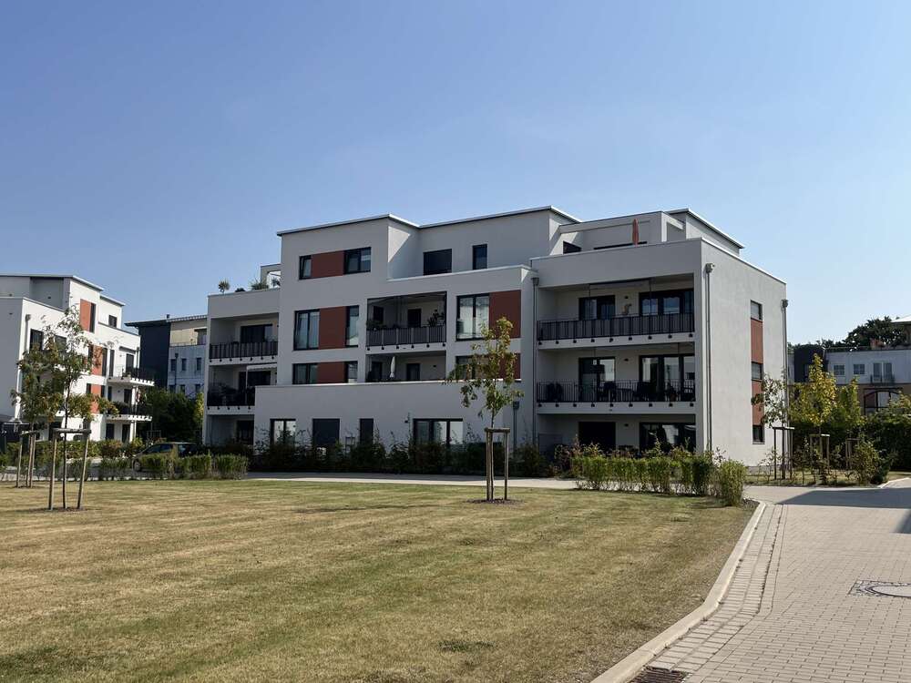 Thumbnail-Wohnung zum Mieten in Schwerin 1.425,00 € 111.99 m²