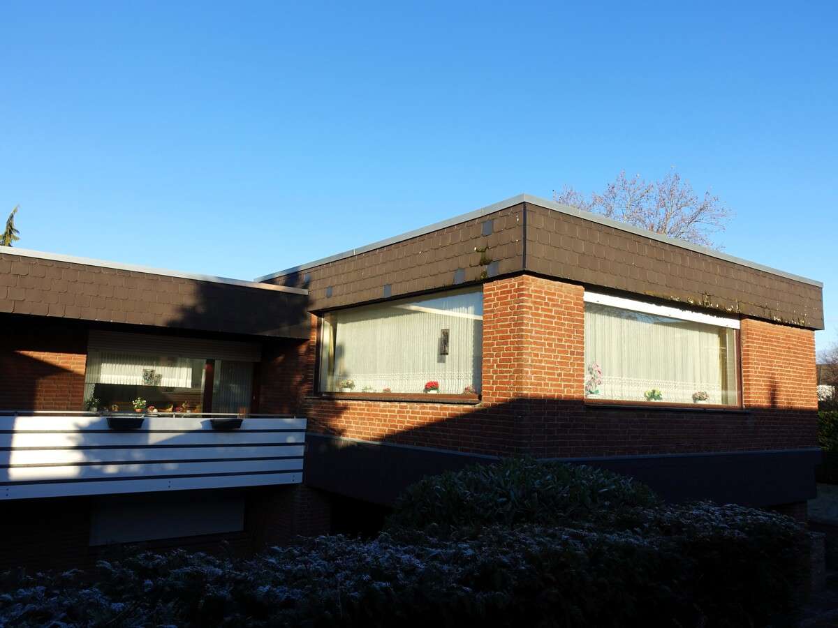 Thumbnail-Haus zum Kaufen in Lehrte 375.000,00 € 152.76 m²