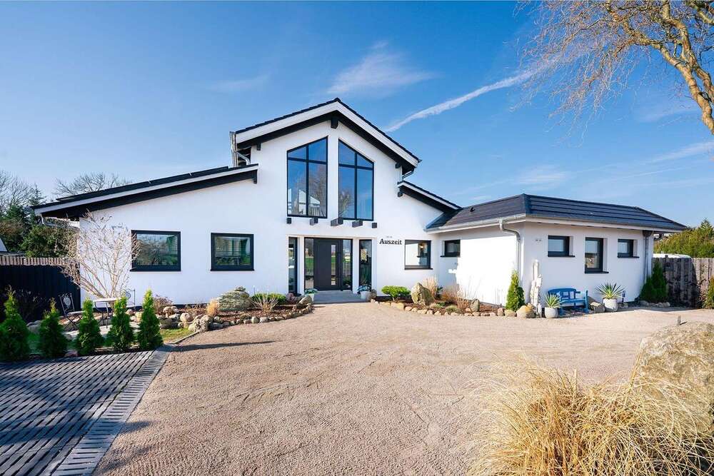 Thumbnail-Haus zum Kaufen in Saal 819.000,00 € 200 m²