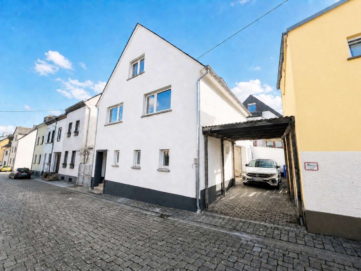 Thumbnail-Haus zum Kaufen in Koblenz 395.000,00 € 140 m²
