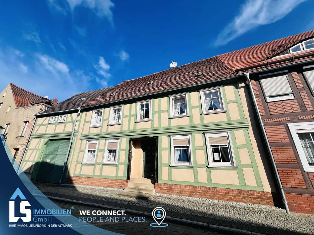 Thumbnail-Haus zum Kaufen in Werben 299.000,00 € 210 m²