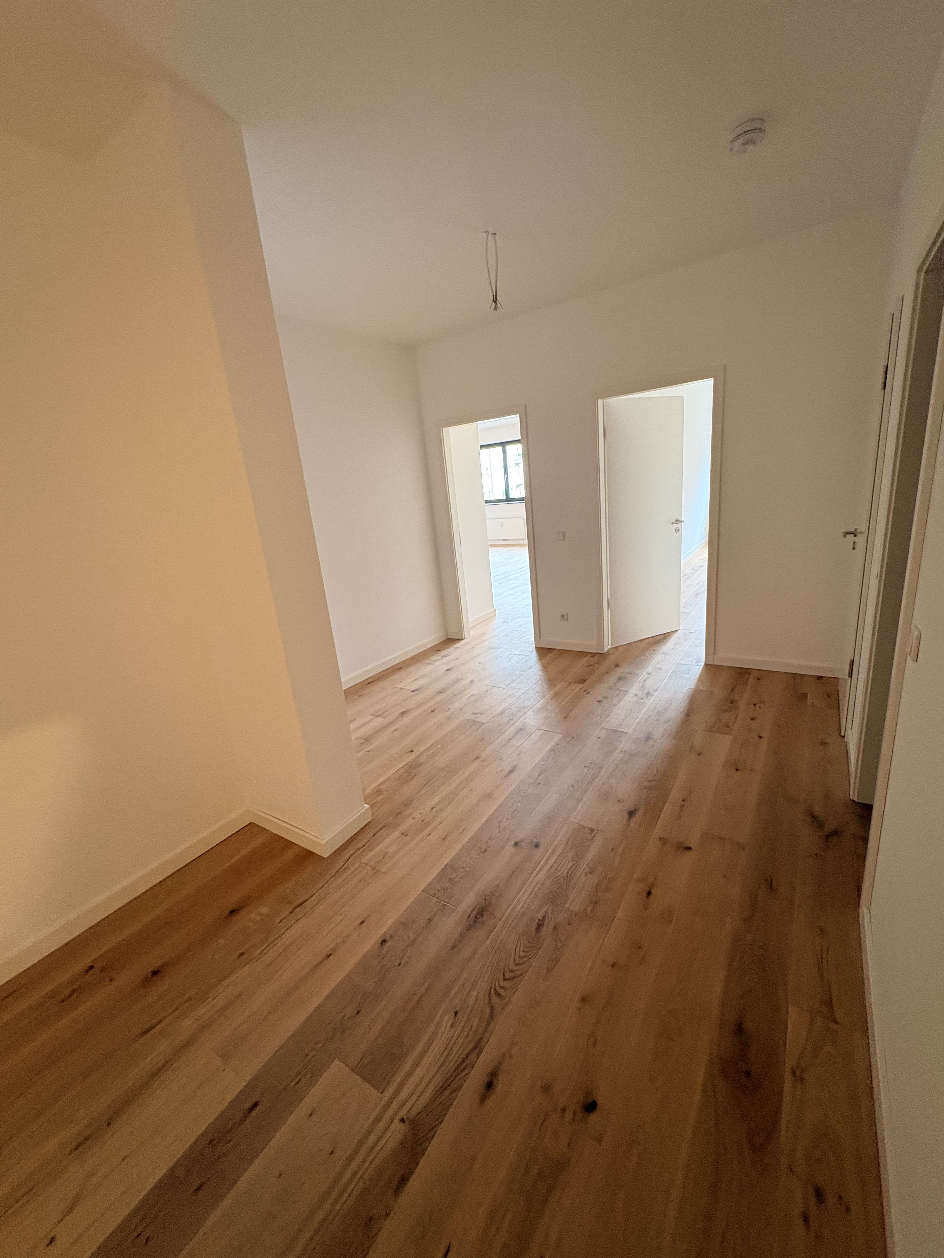 Thumbnail-Wohnung zum Mieten in Erfurt 1.173,10 € 98.58 m²