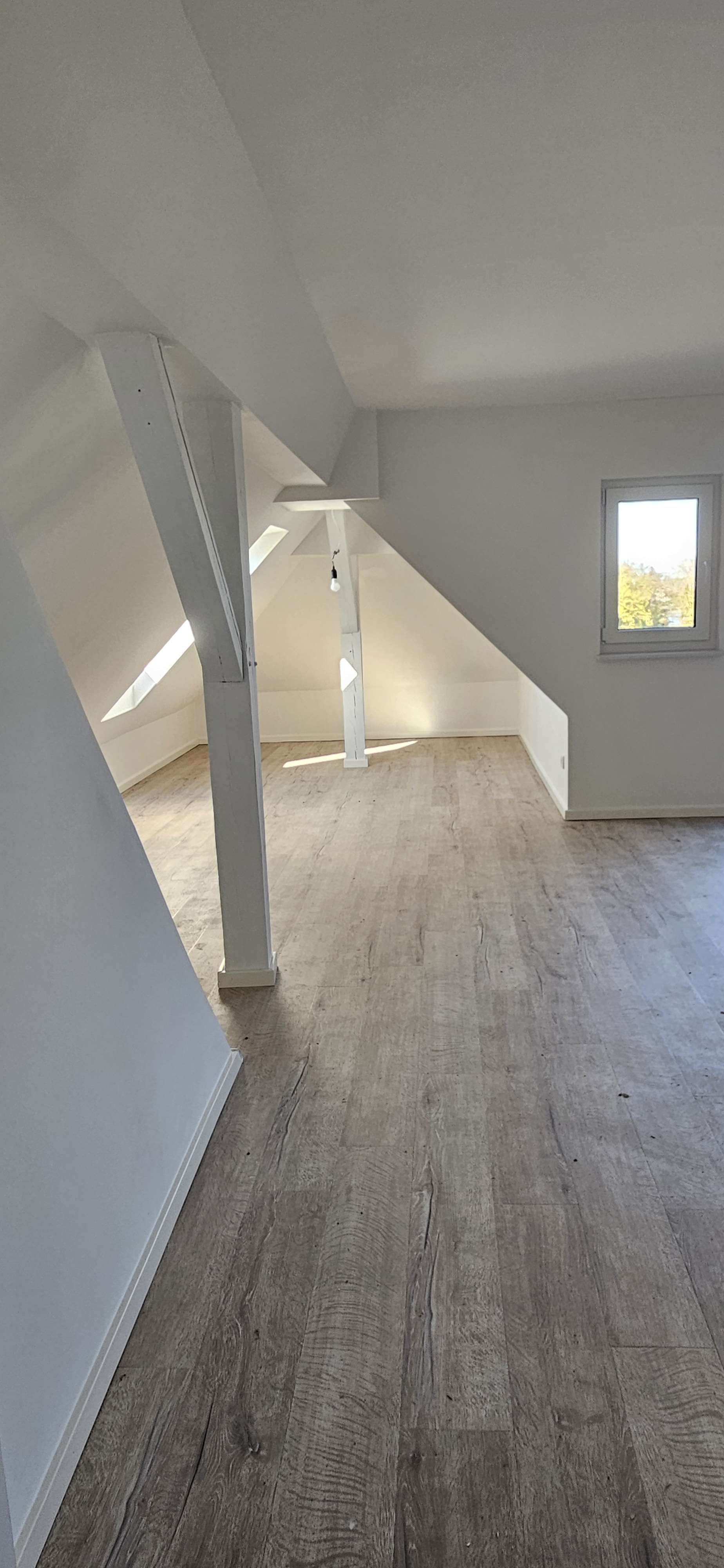 Thumbnail-Wohnung zum Mieten in Hennickendorf 1.099,00 € 79.66 m²