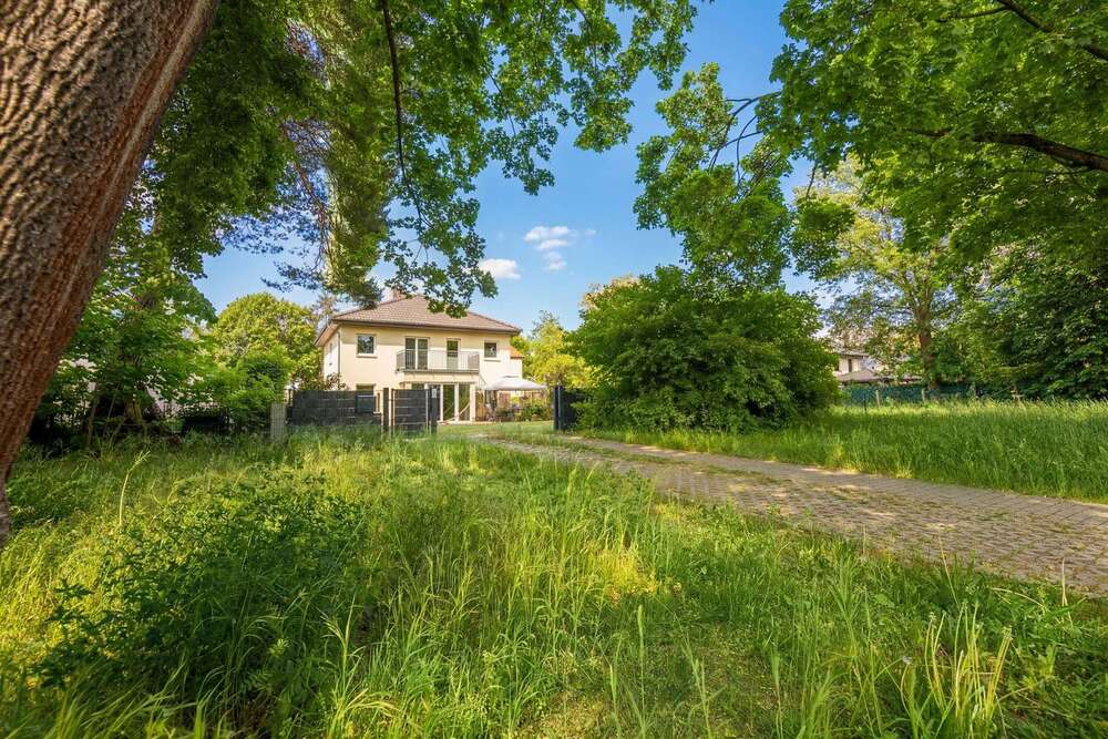 Thumbnail-Haus zum Kaufen in Teltow-Seehof 995.000,00 € 157 m²