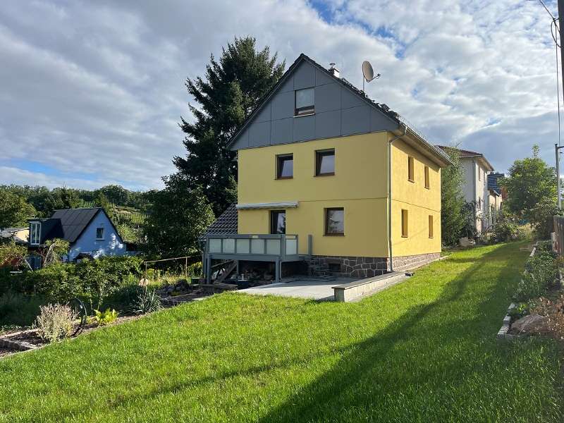 Thumbnail-Haus zum Mieten in Weinböhla 2.300,00 € 155 m²