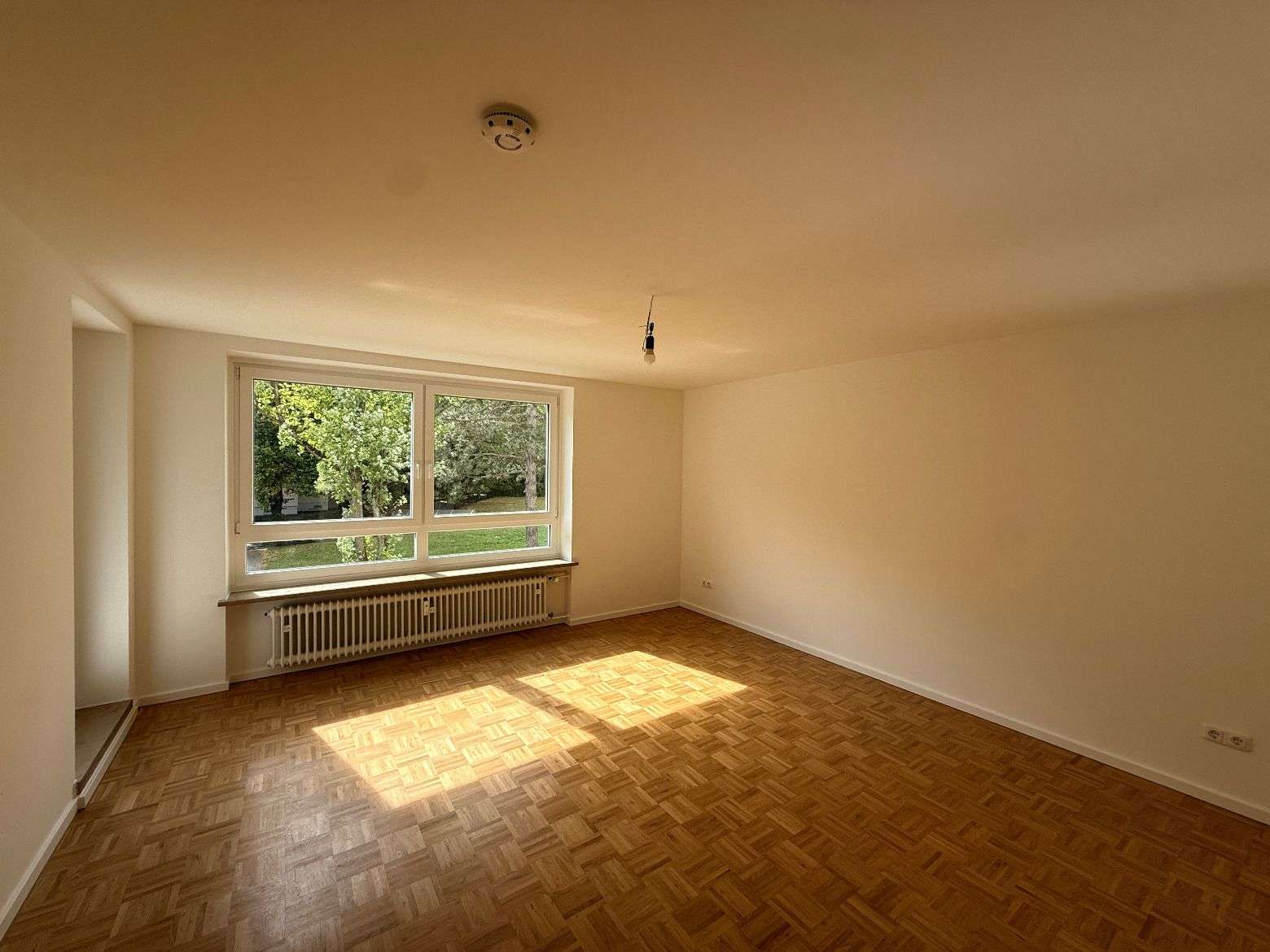 Thumbnail-Wohnung zum Mieten in München 1.636,02 € 84.68 m²
