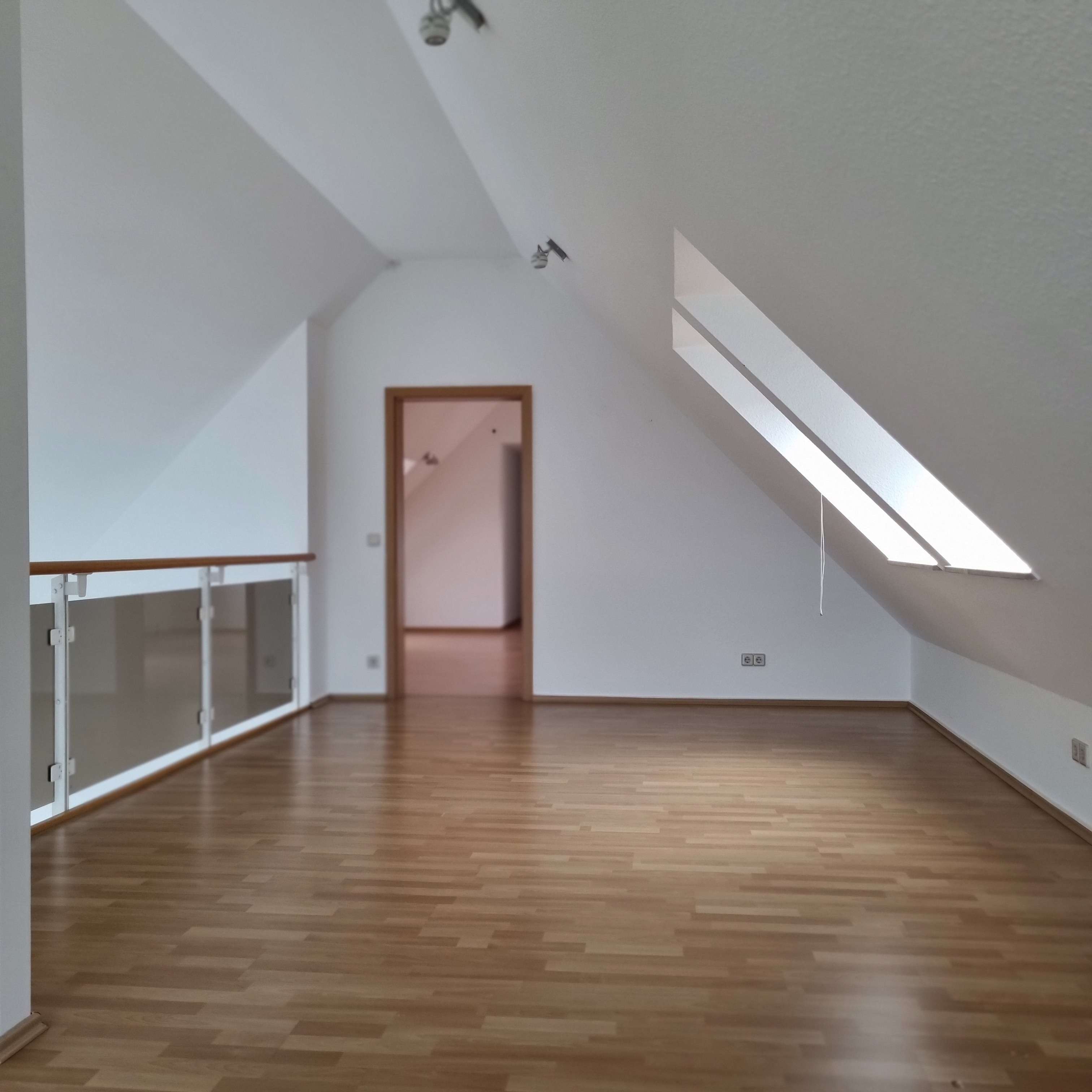 Thumbnail-Wohnung zum Mieten in Kleinostheim 1.650,00 € 240 m²