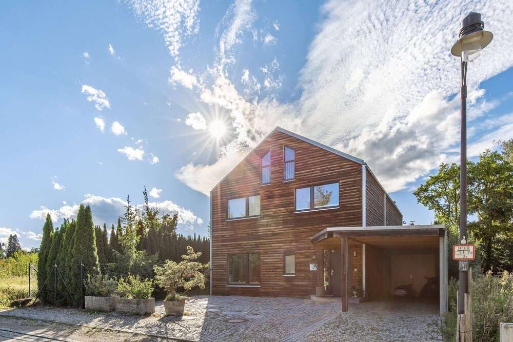 Thumbnail-Haus zum Kaufen in Grünwald 2.990.000,00 € 227 m²