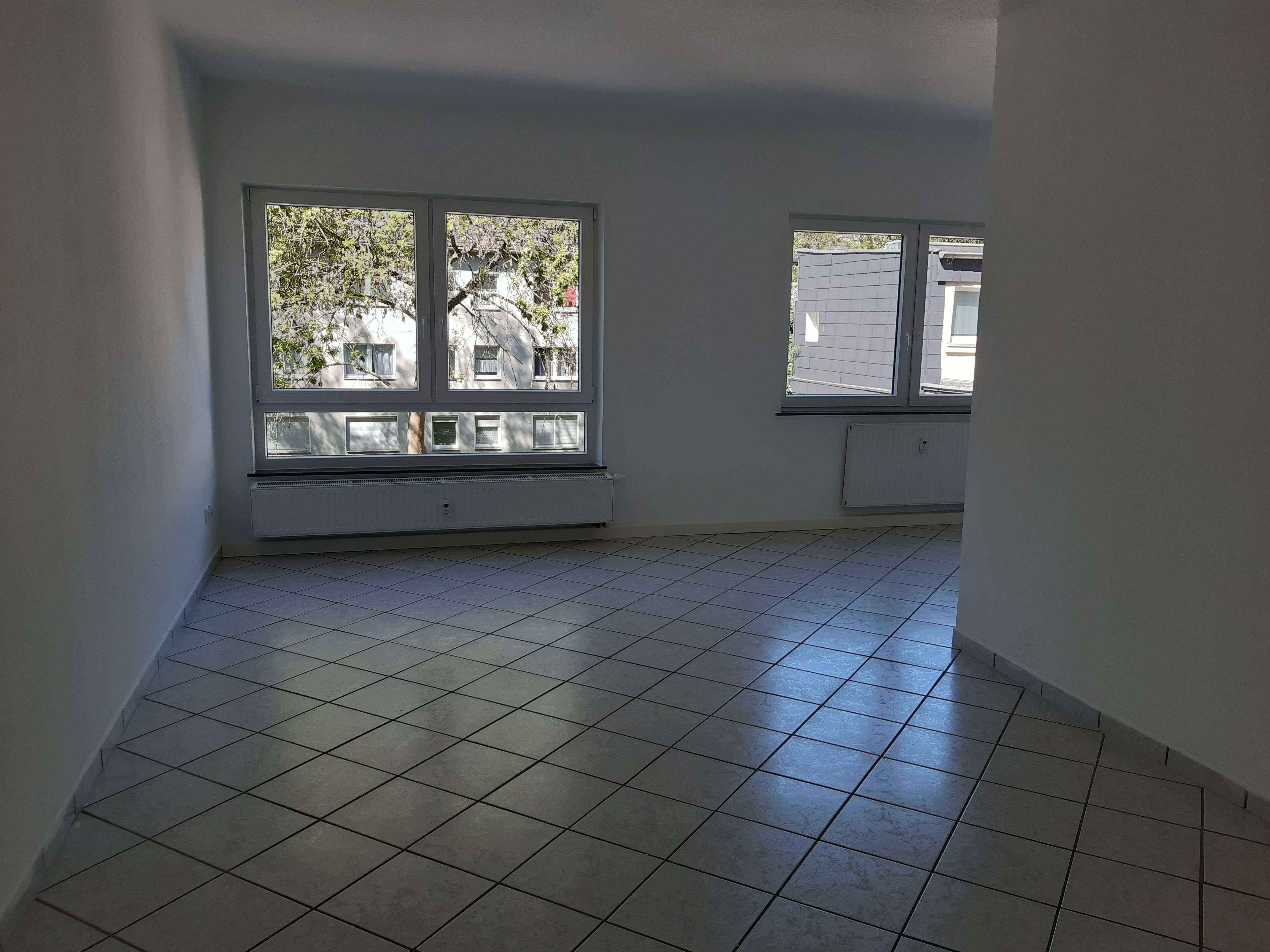 Thumbnail-Wohnung zum Mieten in Essen 450,00 € 63.13 m²