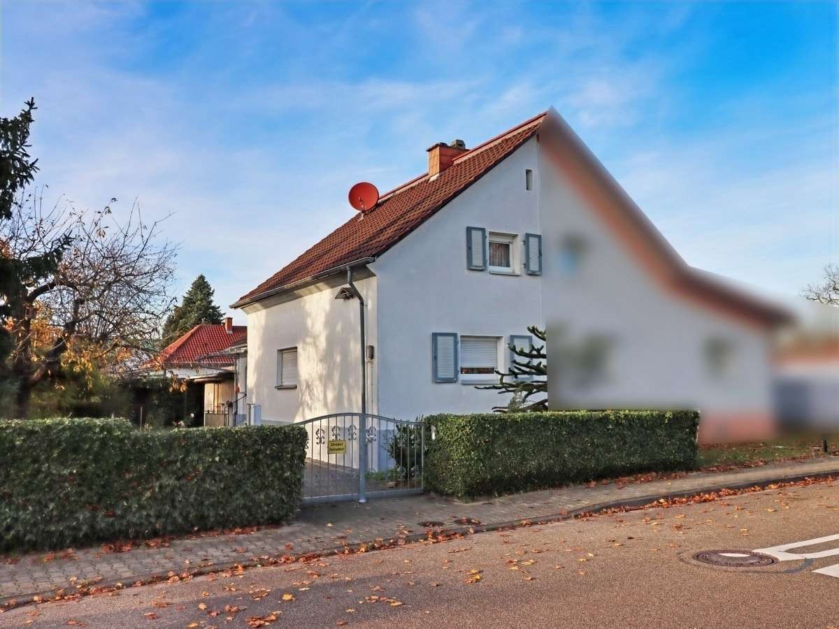 Thumbnail-Haus zum Kaufen in Bruchsal 495.000,00 € 68.88 m²