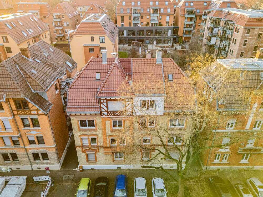 Thumbnail-Haus zum Kaufen in Stuttgart 895.000,00 € 212 m²