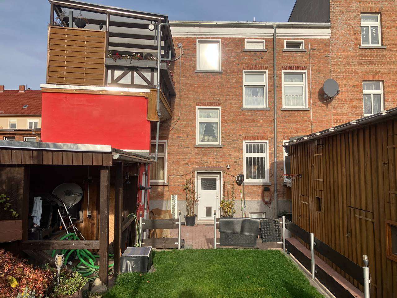 Thumbnail-Haus zum Kaufen in Schönebeck (Elbe) 349.000,00 € 260 m²