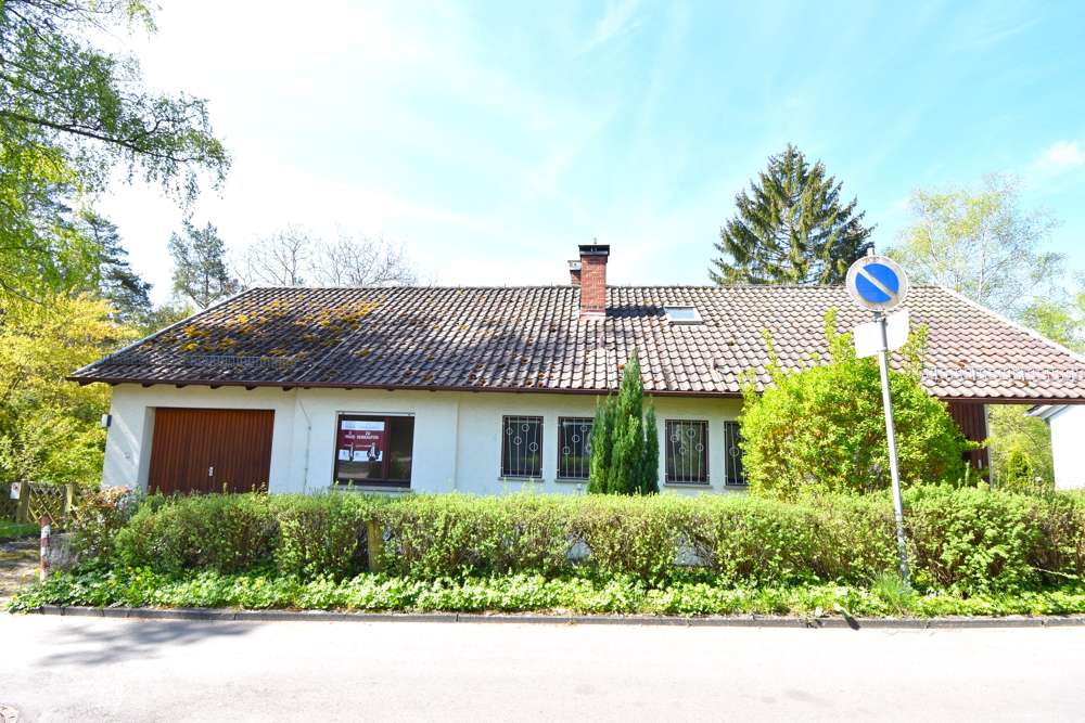 Thumbnail-Haus zum Kaufen in Böblingen 695.000,00 € 218.32 m²