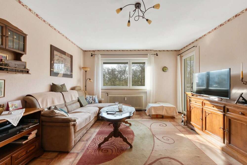 Thumbnail-Wohnung zum Kaufen in Stuttgart-Mönchfeld 240.000,00 € 71 m²