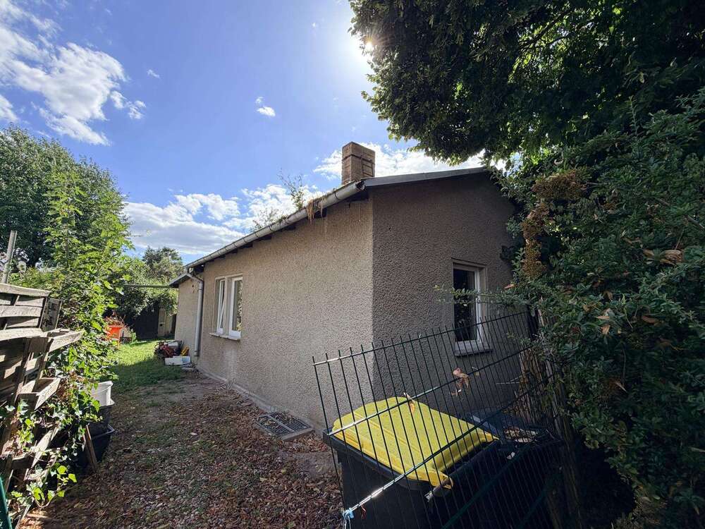 Thumbnail-Grundstück zu verkaufen in Berlin 250.000,00 € 570 m²