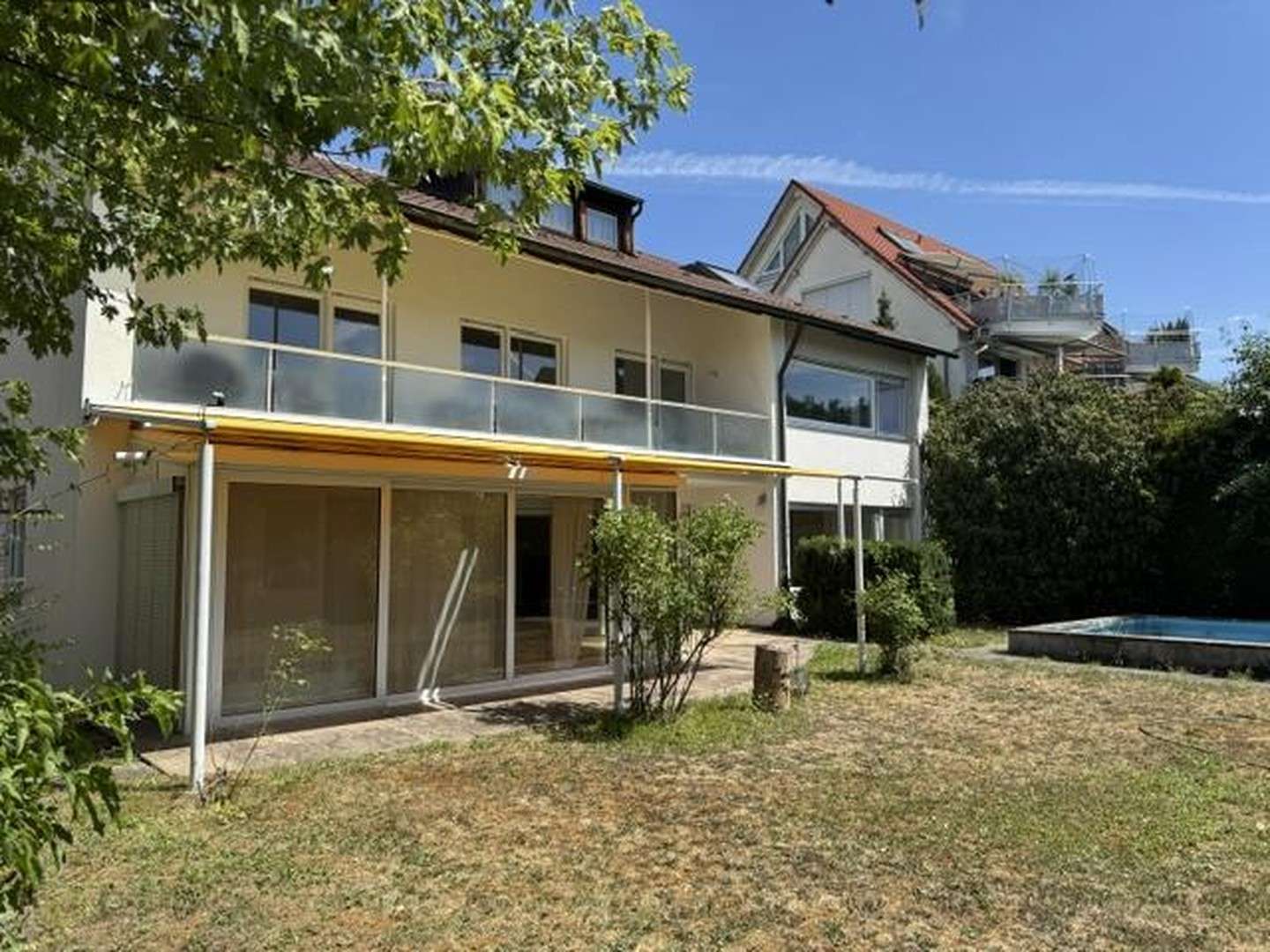 Thumbnail-Haus zum Kaufen in Korntal 1.500.000,00 € 410 m²