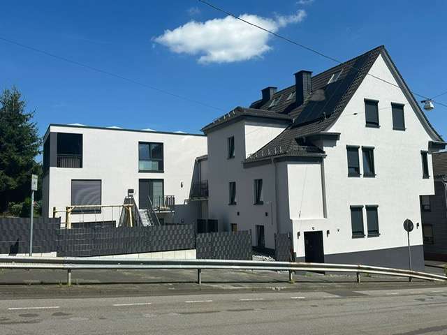 Thumbnail-Wohnung zum Mieten in Siegen 1.400,00 € 95 m²