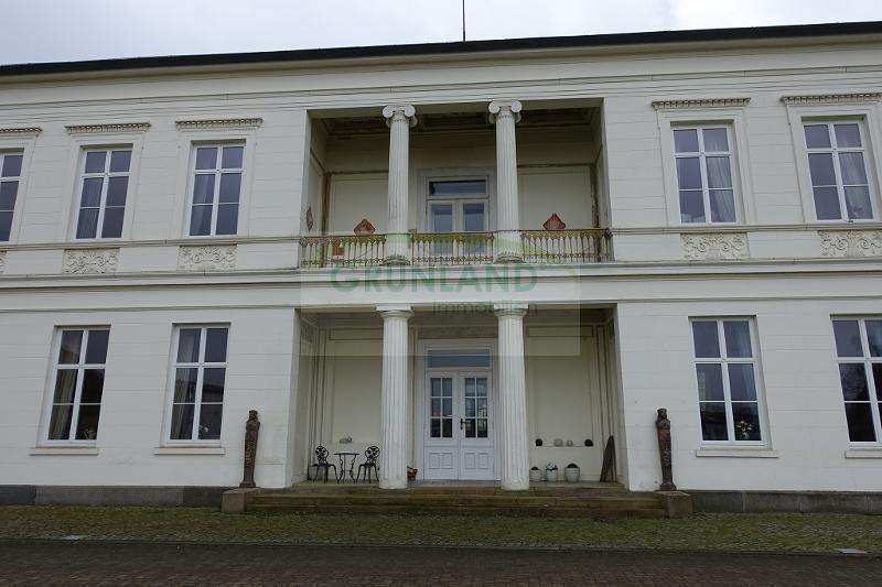 Thumbnail-Haus zum Kaufen in Passow 1.500.000,00 € 2500 m²