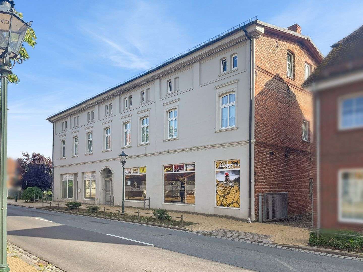 Thumbnail-Haus zum Kaufen in Dargun 369.000,00 € 446 m²