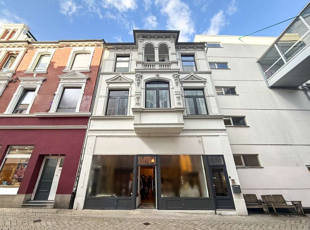 Thumbnail-Haus zum Kaufen in Oldenburg 1.549.000,00 € 255 m²