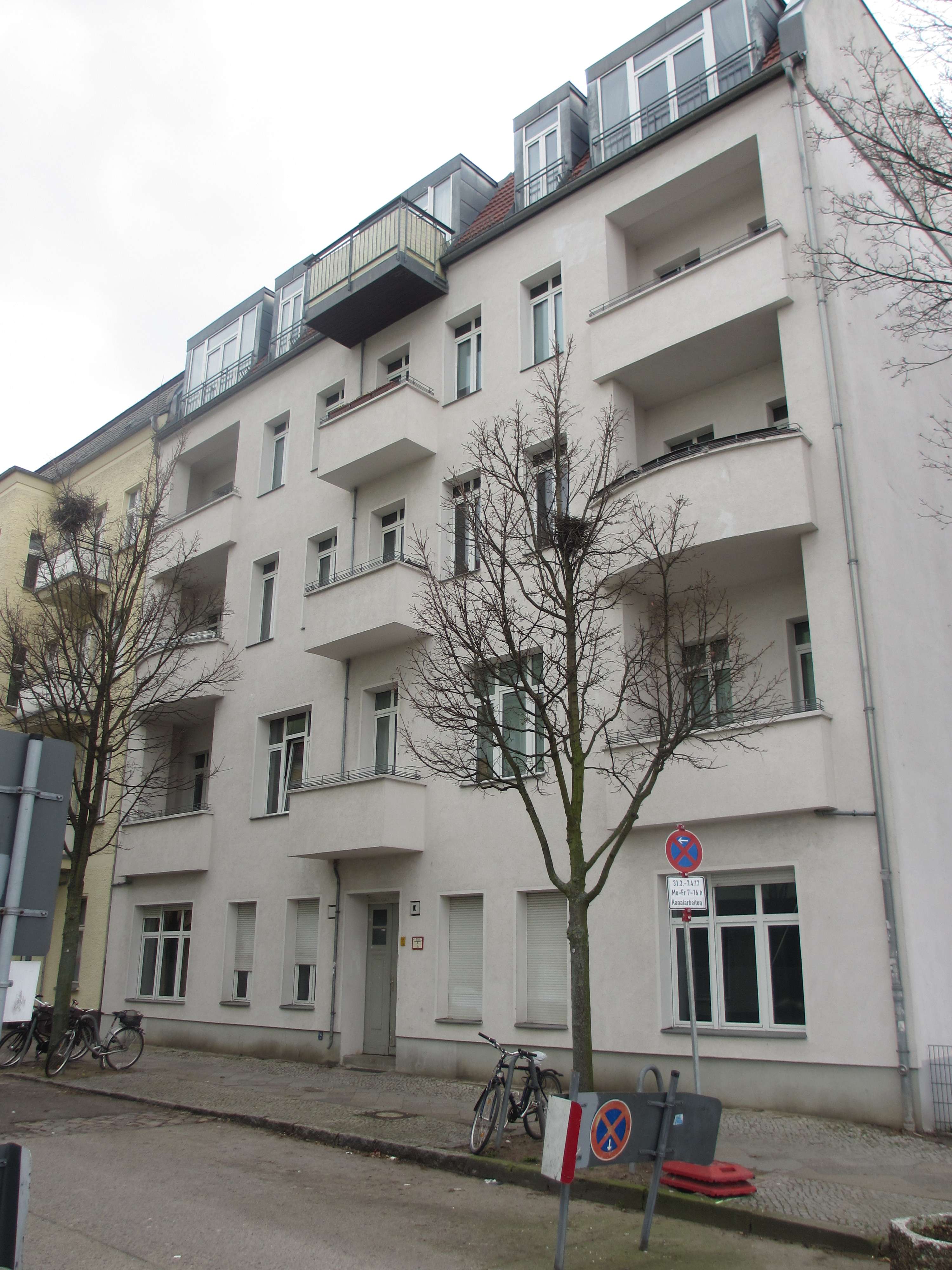 Thumbnail-Wohnung zum Mieten in Berlin 1.416,80 € 101.2 m²