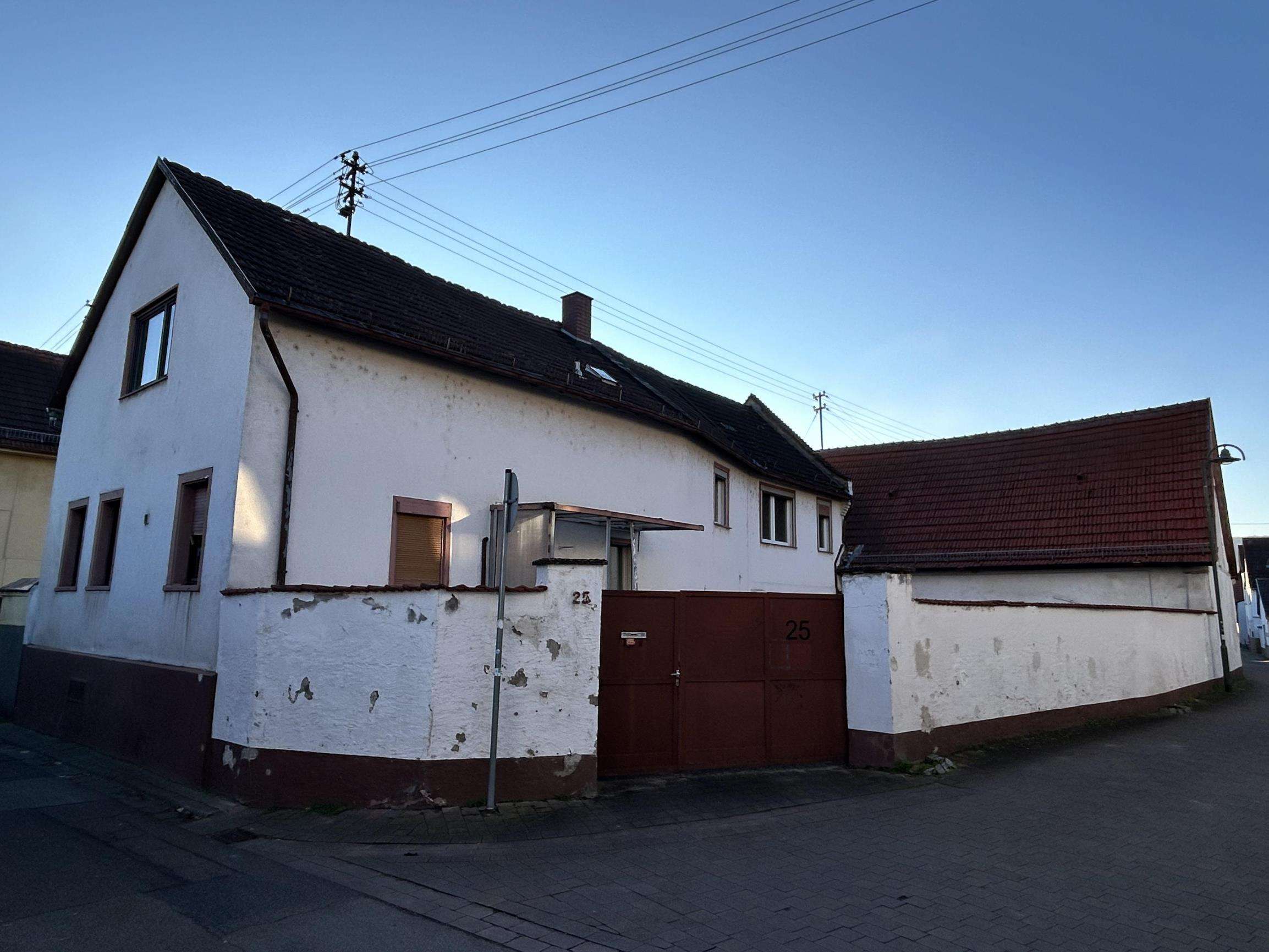 Thumbnail-Haus zum Kaufen in Bingen 218.000,00 € 161.9 m²