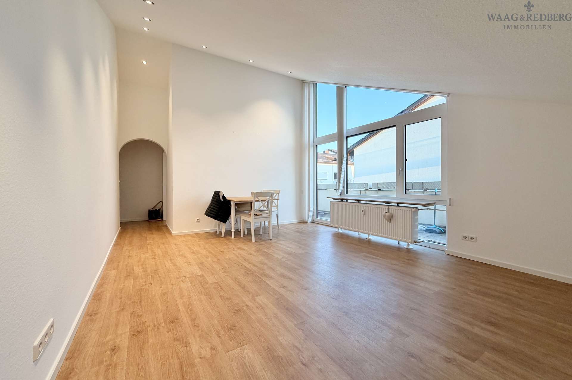 Thumbnail-Wohnung zum Kaufen in Stuttgart 295.000,00 € 61.18 m²