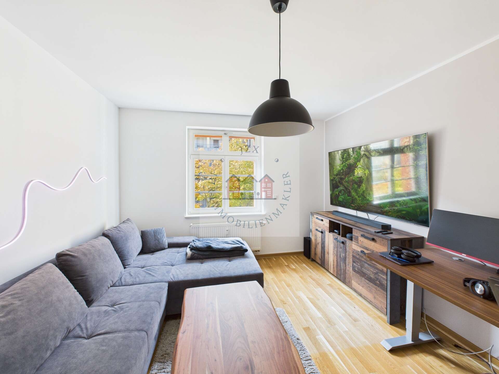 Thumbnail-Wohnung zum Kaufen in Leipzig 100.000,00 € 32.53 m²