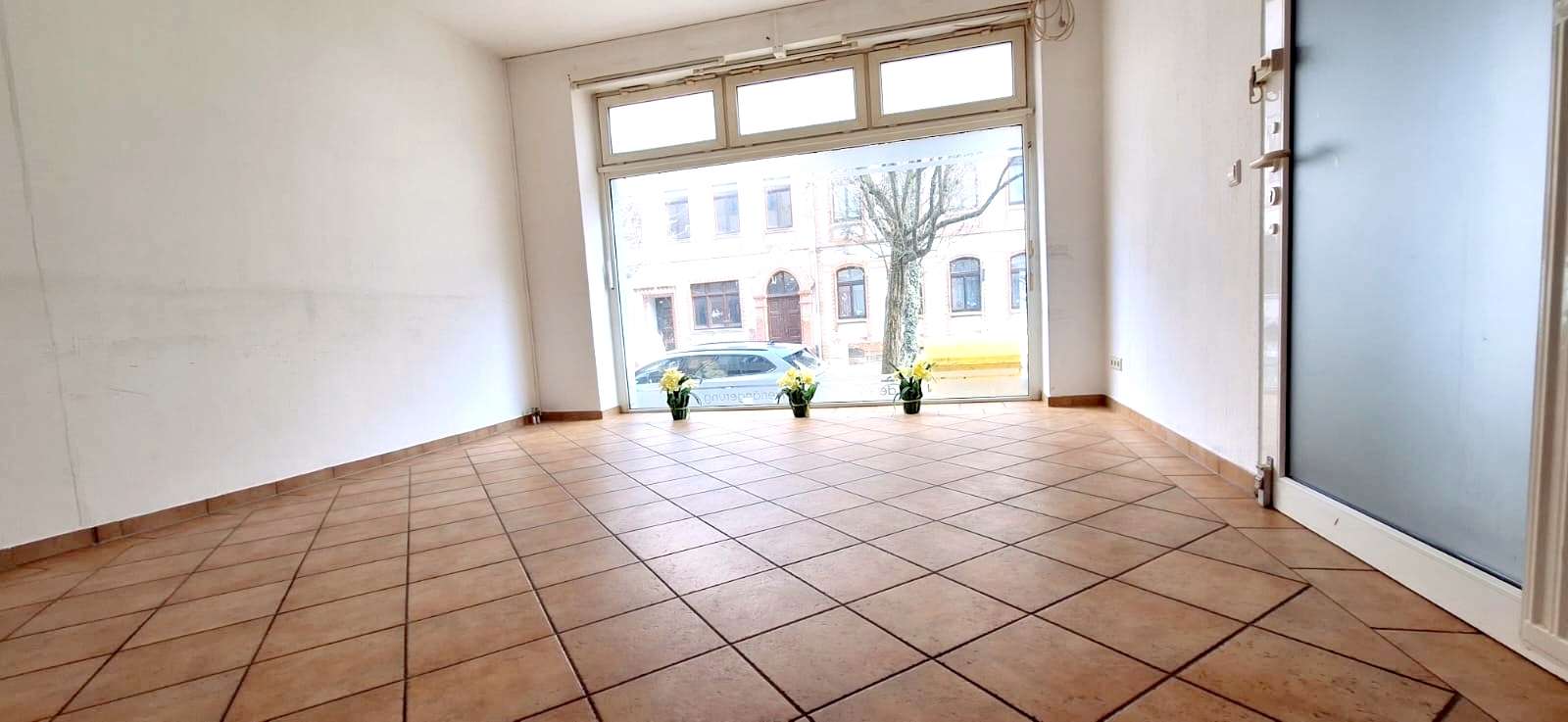 Thumbnail-Einzelhandel in Zwickau 325,00 € 60 m²
