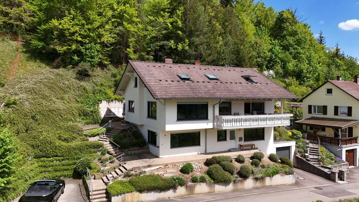 Thumbnail-Haus zum Kaufen in Epfendorf Talhausen 365.000,00 € 242 m²